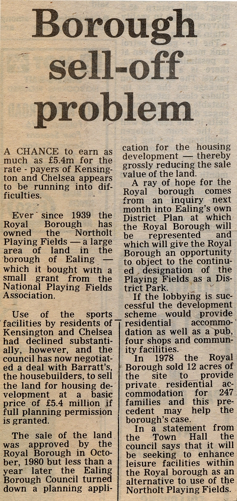 19830902 BOROUGH PROBLEM SELLING OFF NORTHHOLT PLAYING FIELDS CN.jpg